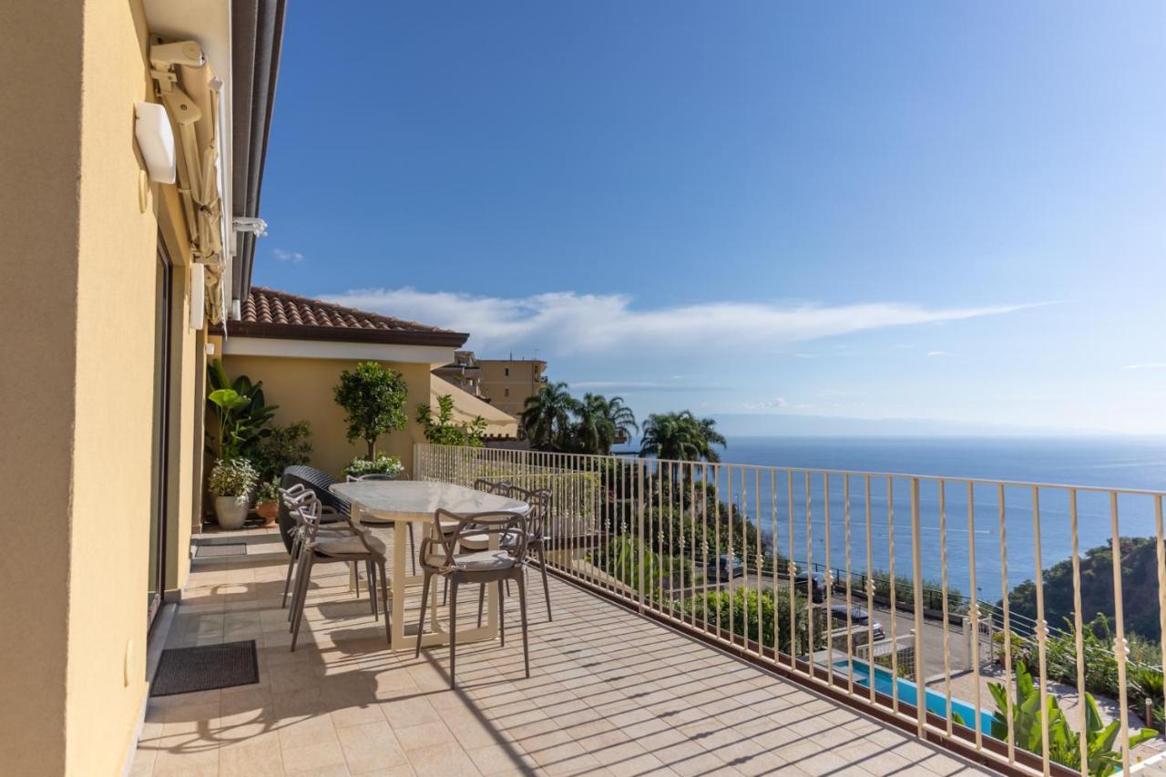 Taormina Skyline Villa Bagian luar foto