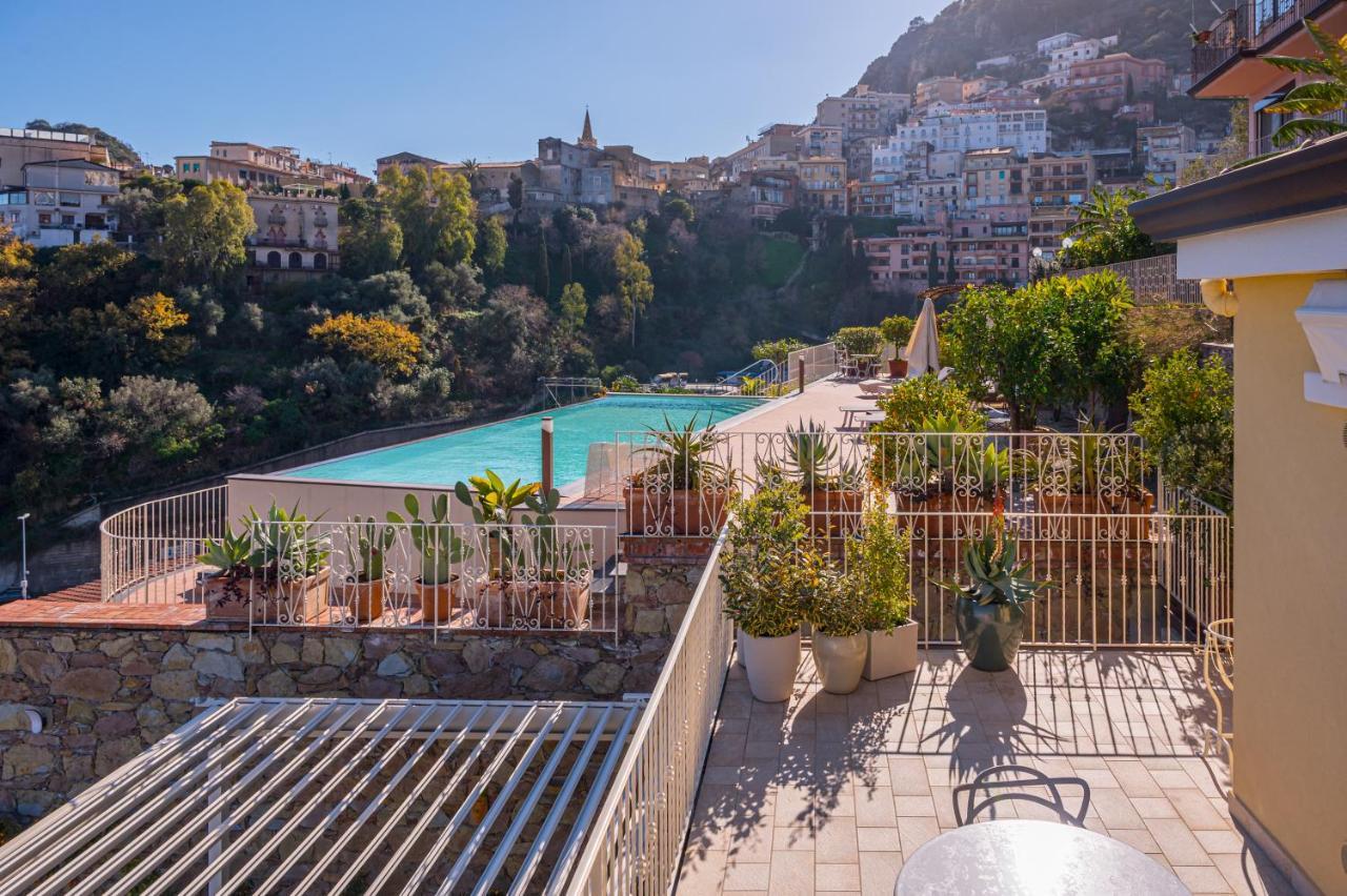 Taormina Skyline Villa Bagian luar foto